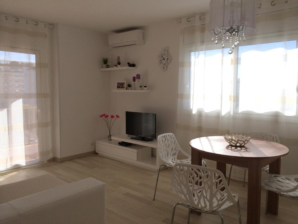 Traumhafte Mit Meerblick In Schoener Umgebung Appartement Lloret de Mar