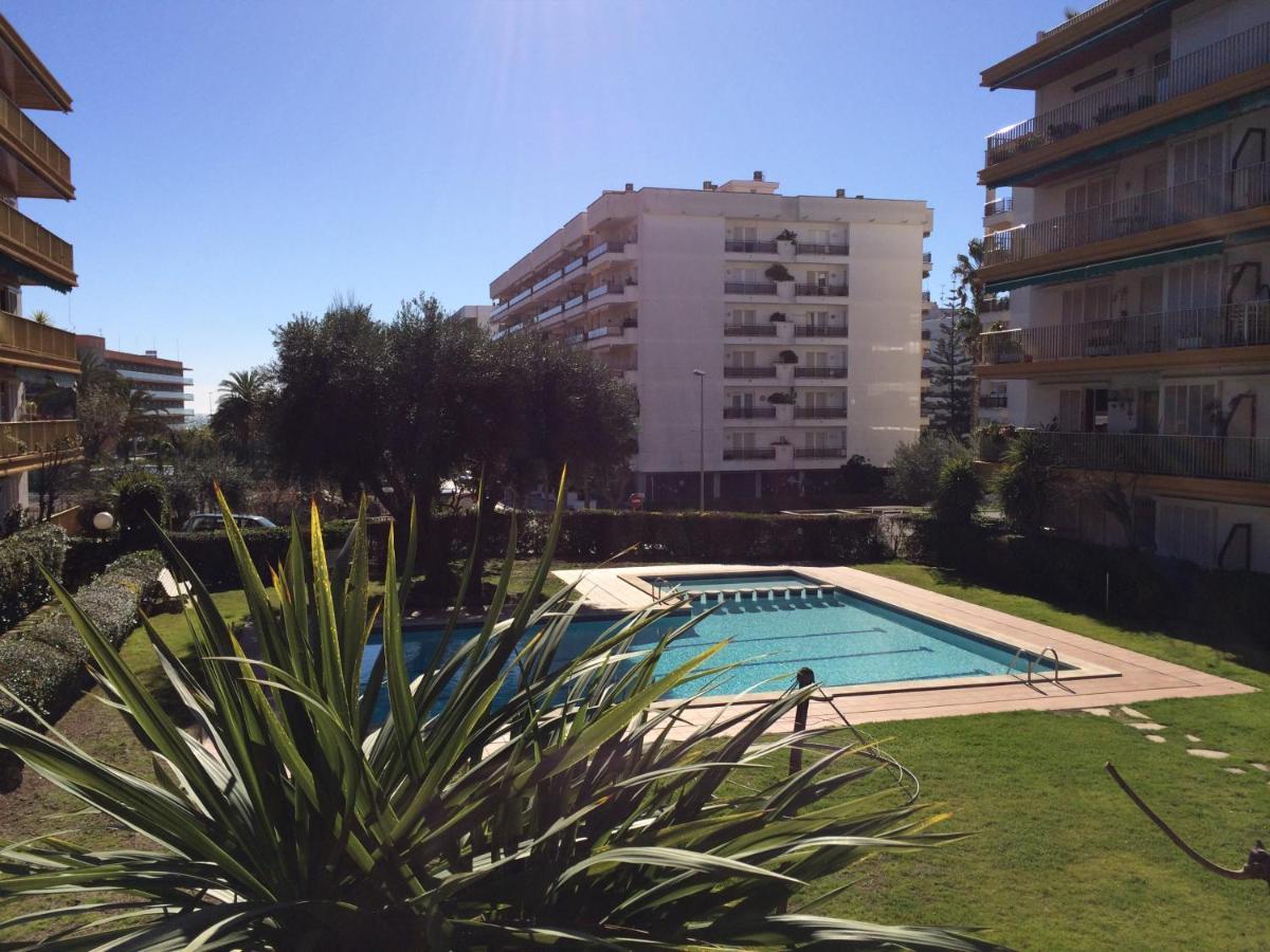 Traumhafte Mit Meerblick In Schoener Umgebung Appartement Lloret de Mar
